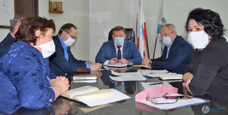 Коронавирус. В Аткарске начнут дезинфицировать подъезды