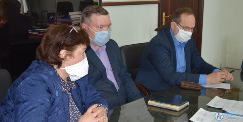 Коронавирус. В Аткарске начнут дезинфицировать подъезды