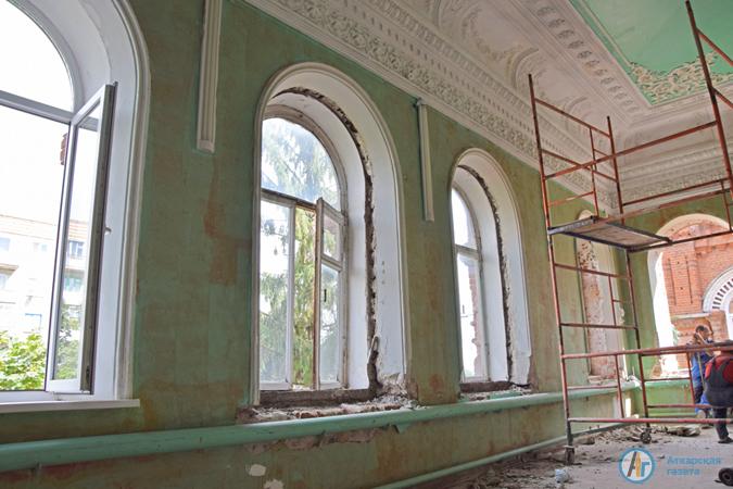 Крыше Центра детского творчества вернут исторический вид