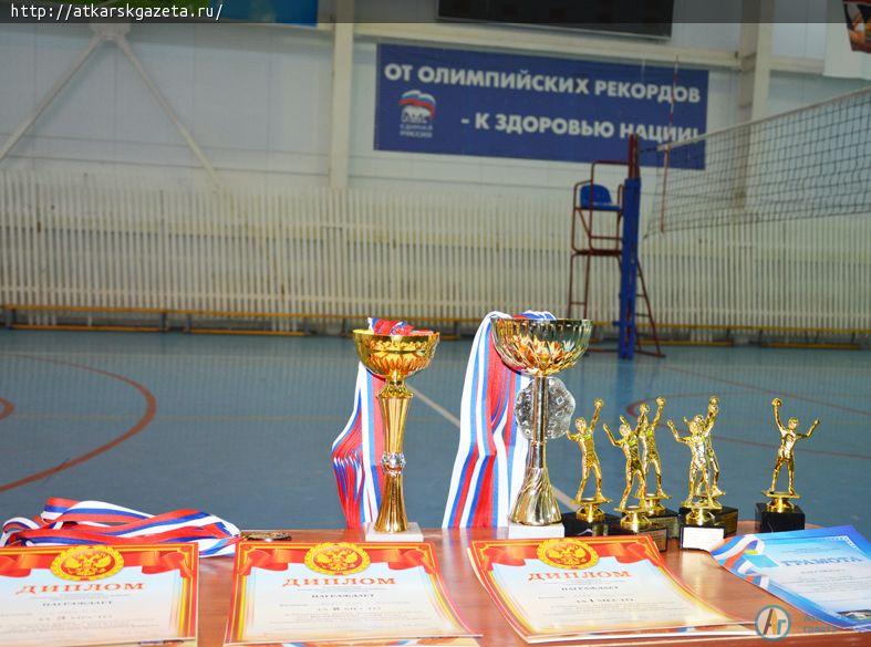 Кубок Аткарска в ЗАТО Светлый увезли офицерские жены (Фоторепортаж)