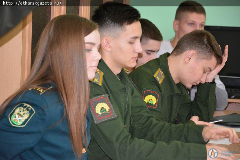 Курсантов со всех концов России встретила родная школа (ФОТО)