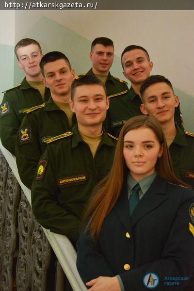 Курсантов со всех концов России встретила родная школа (ФОТО)
