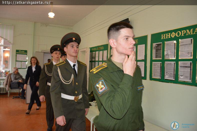 Курсантов со всех концов России встретила родная школа (ФОТО)
