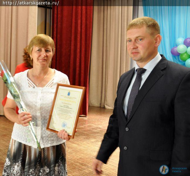 Люди с открытой душой сегодня отмечают профессиональный праздник (ФОТОРЕПОРТАЖ)