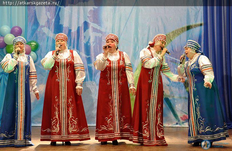 Люди с открытой душой сегодня отмечают профессиональный праздник (ФОТОРЕПОРТАЖ)
