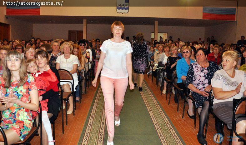 Люди с открытой душой сегодня отмечают профессиональный праздник (ФОТОРЕПОРТАЖ)