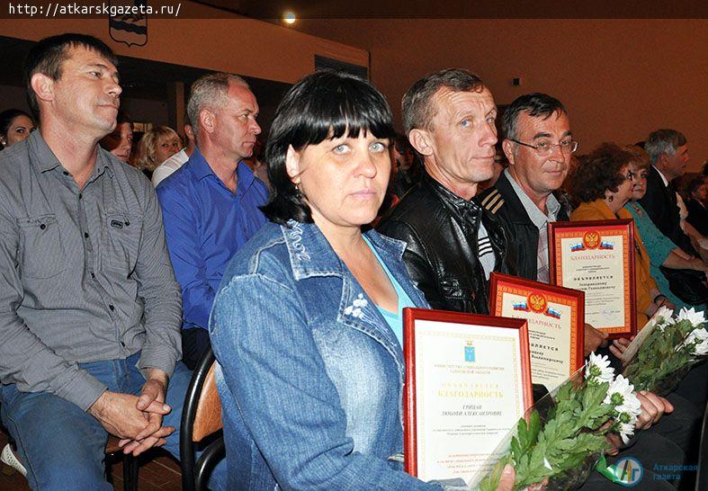 Люди с открытой душой сегодня отмечают профессиональный праздник (ФОТОРЕПОРТАЖ)