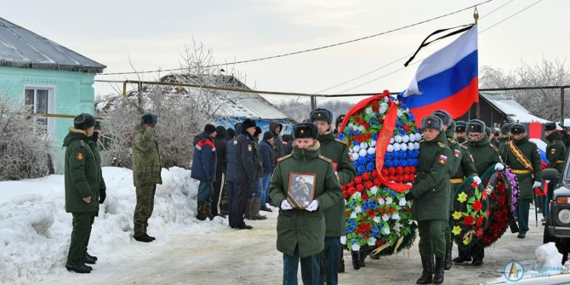 Максима Ханыгина посмертно наградили орденом Мужества