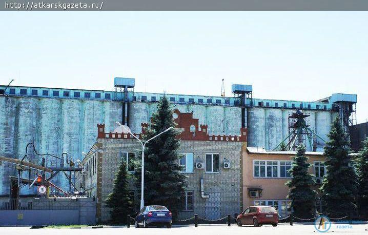 Маслозавод выпустил более сорока трех миллионов бутылок аткарского масла
