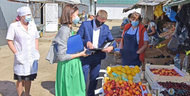 Муниципальный контроль не нашел в Аткарске опасных арбузов