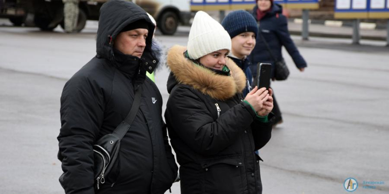 На предновогодней ярмарке аткарчане закупались мясом