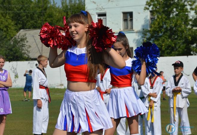На стадионе "Локомотив" прошел праздник в честь Дня физкультурника