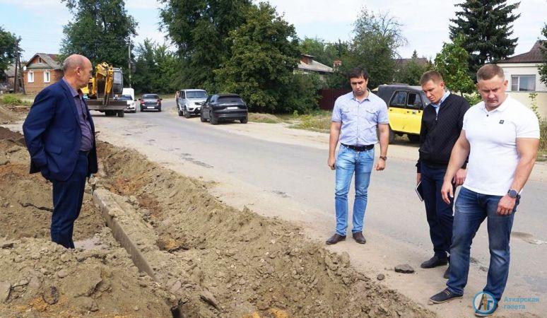 На улице Гоголя  и целине впервые начат ремонт тротуаров