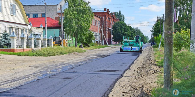 На улице Ленина начался настоящий ремонт дороги