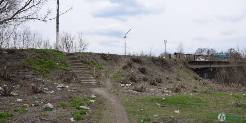 На улице Телефонной начался ремонт моста через Аткару 