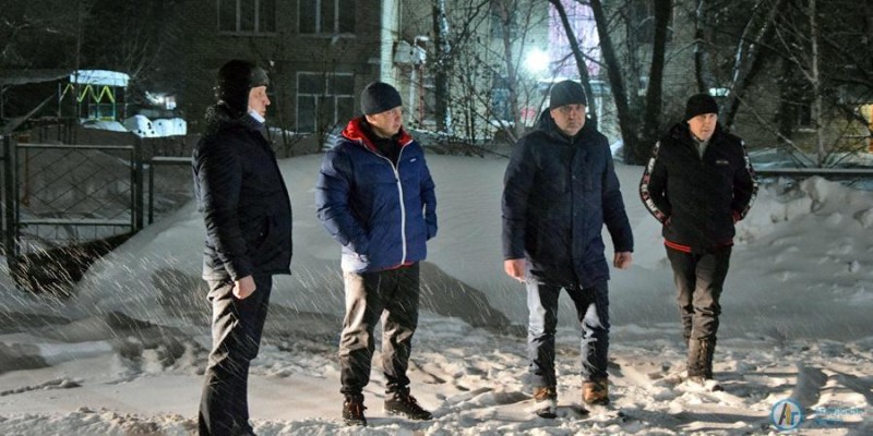 Ночью Аткарск будут расчищать 5 снегоуборочных машин