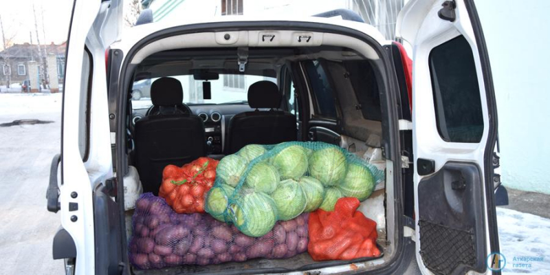 Предприниматели передали в ковидный госпиталь продукты