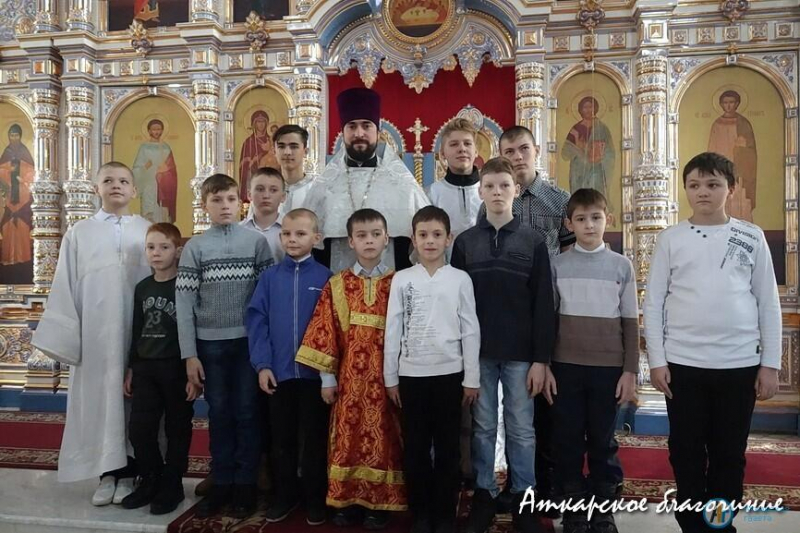 Прихожане Аткарского благочиния благодарят отца Дионисия