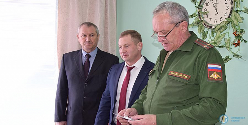 Путин и Лукашенко наградили медалями 96-летнюю аткарчанку