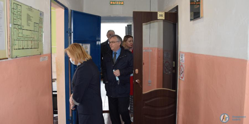 Ректор СГУ оценил перспективы студенческого общежития в Аткарске