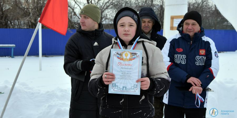 Самым быстрым конькобежцам вручили абонементы на каток