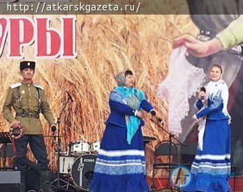 Сегодня на казачьем фестивале в Энгельсе зажигали аткарчане