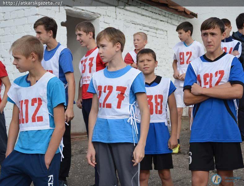 Сегодня на стадионе «Локомотив» прошел осенний кросс (ФОТО)