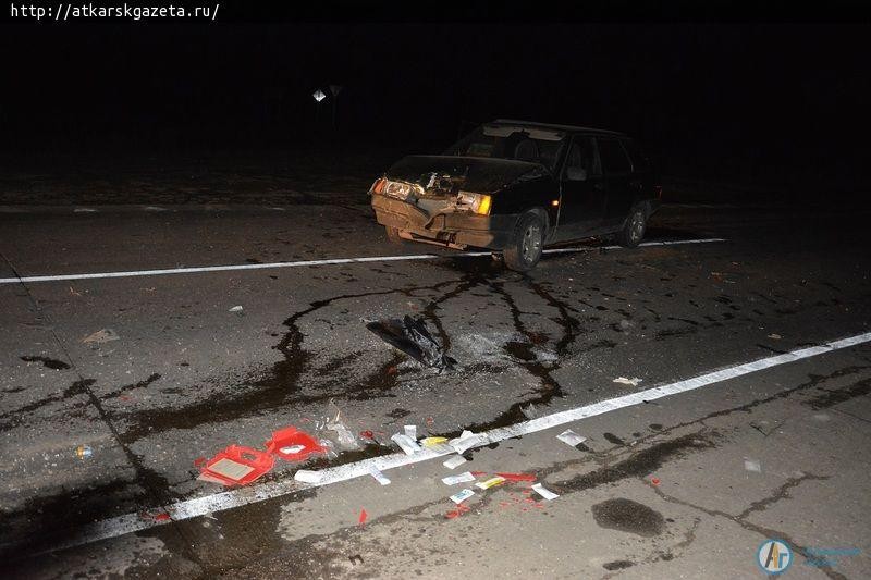 Сегодня на трассе столкнулись три автомобиля, чудом без повреждений остался четвертый (ФОТО)