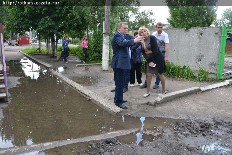 Сегодня обсуждалась проблема стока ливневых вод на улице Чапаева (ФОТО)