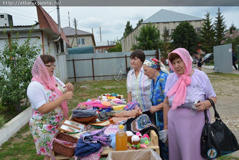 Сегодня Петропавловский храм отмечает престольный праздник (ФОТО)