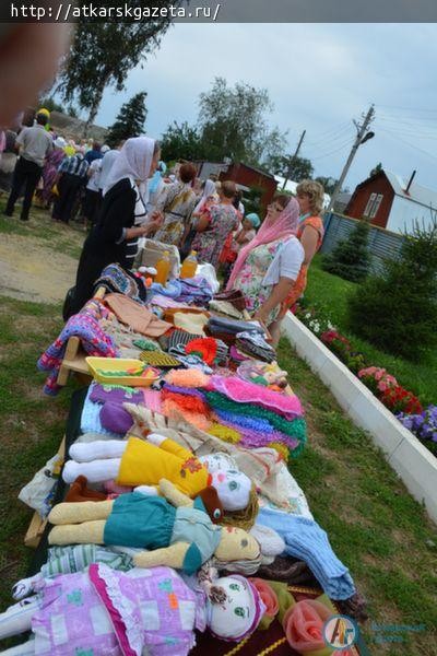 Сегодня Петропавловский храм отмечает престольный праздник (ФОТО)