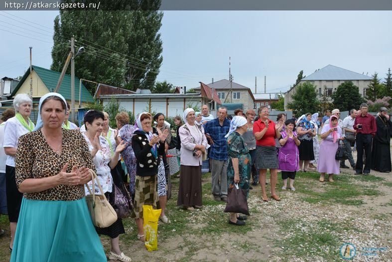 Сегодня Петропавловский храм отмечает престольный праздник (ФОТО)