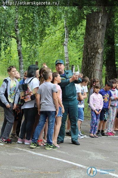 Сегодня по сигналу тревоги из лагеря эвакуировали 230 человек (ФОТО)