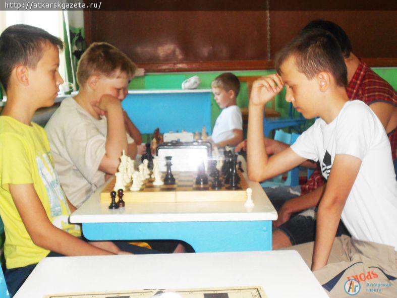 Шахматный турнир собрал поклонников самой интеллектуальной игры (ФОТО)