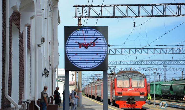 Со 2 мая назначены дополнительные электрички на Аткарск