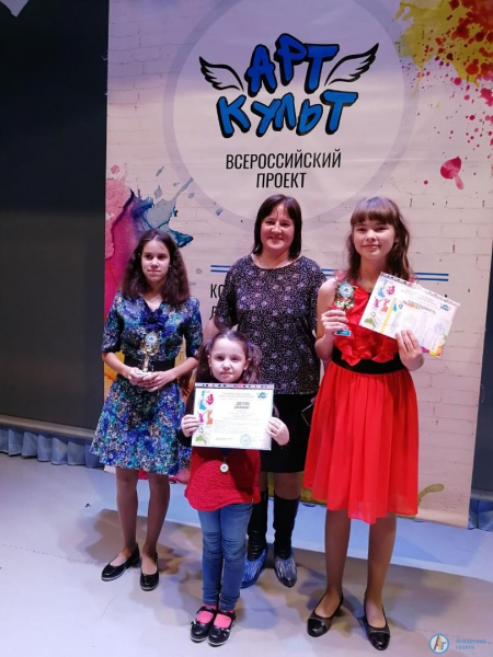 Трехлетняя аткарчанка победила во Всероссийском вокальном конкурсе