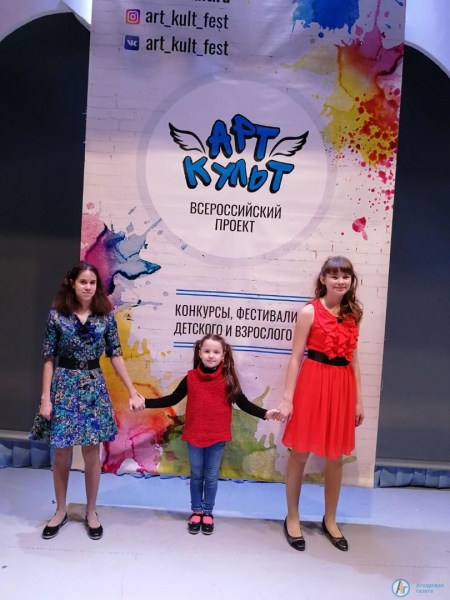 Трехлетняя аткарчанка победила во Всероссийском вокальном конкурсе