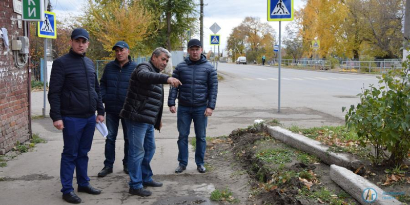 В Аткарске народные тропы превращаются в обустроенные тротуары