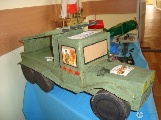 В Аткарске объявлен конкурс на детскую игрушку военных лет