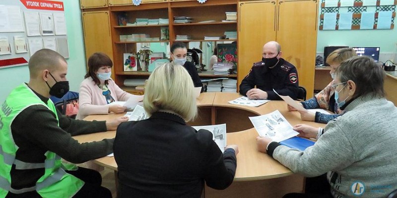 В Аткарске обсудили профилактику детского травматизма на дорогах 