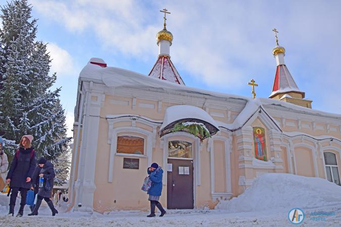 В аткарских храмах празднуют Крещение Господне