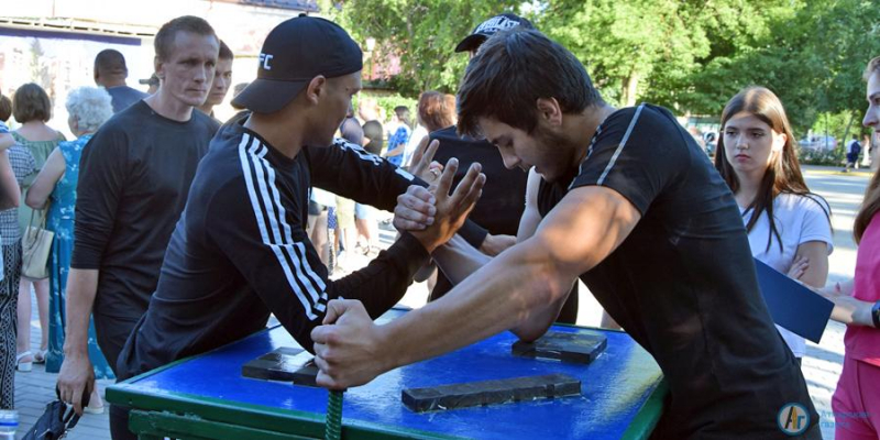 В аткарском парке прошел фестиваль спорта