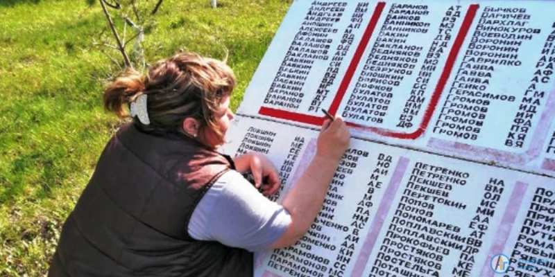 В Аткарском районе к 9 мая реставрируют сельские мемориалы
