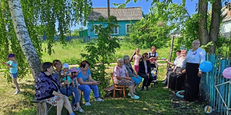 В аткарском селе пели песни о любви к Родине