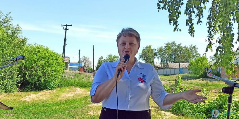 В аткарском селе пели песни о любви к Родине