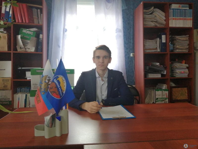 В Большой Екатериновке школьники целый день управляли селом