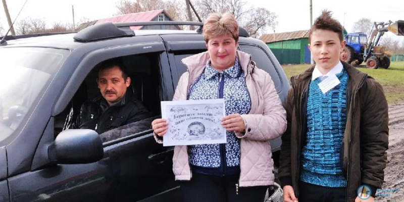 В Большой Екатериновке субботником руководил дублер