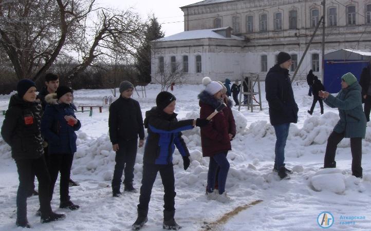 В Даниловке знамя "Зарницы" вручили команде "зеленых"