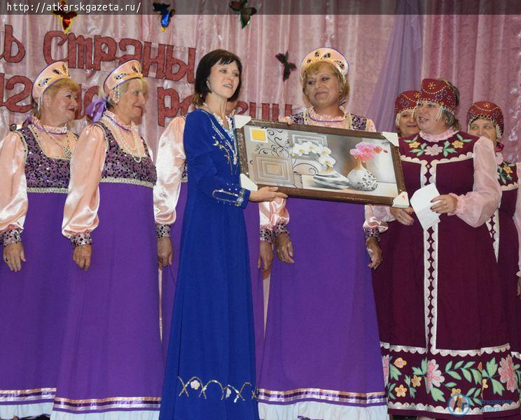 В Елизаветино отметили 100 лет со дня рождения села