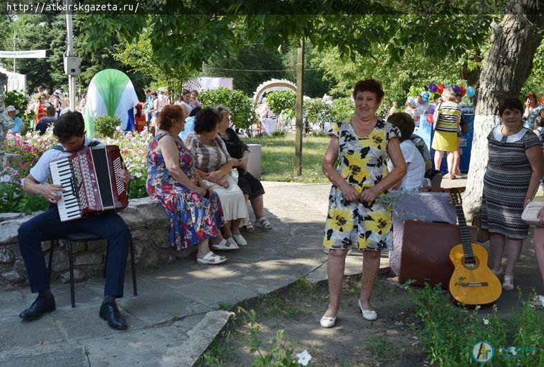 В «Городе мастеров» ковали монеты и крутили гончарный круг (ФОТО)